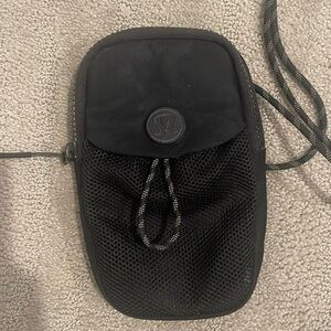 Lululemon crossbody pouch